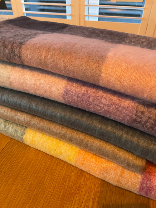 L&W Chunky Knit Winter Scarf~ Mixed Colours