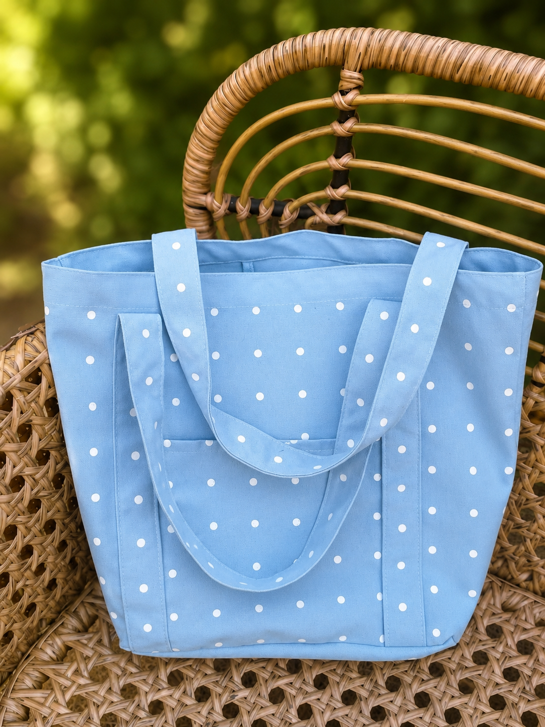 Lion & Willow Canvas Polka Dot Tote Bag – Summer Collection